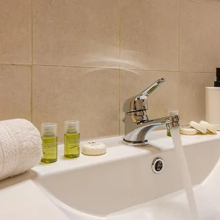 Apartman -cavour 4- 2 Bedrooms Near The Leaning Tower Pisa